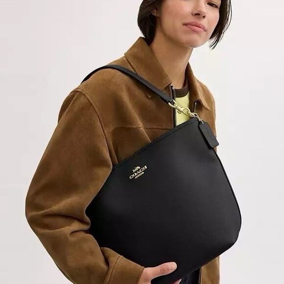 NWT Coach CT803 Leather City Large Bucket Bag Gold/Black - Picture 10 of 10